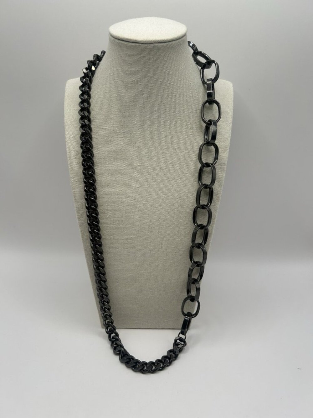 Vintage Black Gunmetal Mixed Link Chain Necklace Toggle Clasp Statement Necklace